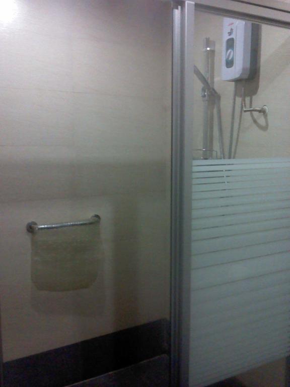 Cherry Midtown Hotel Олонгапо Номер фото